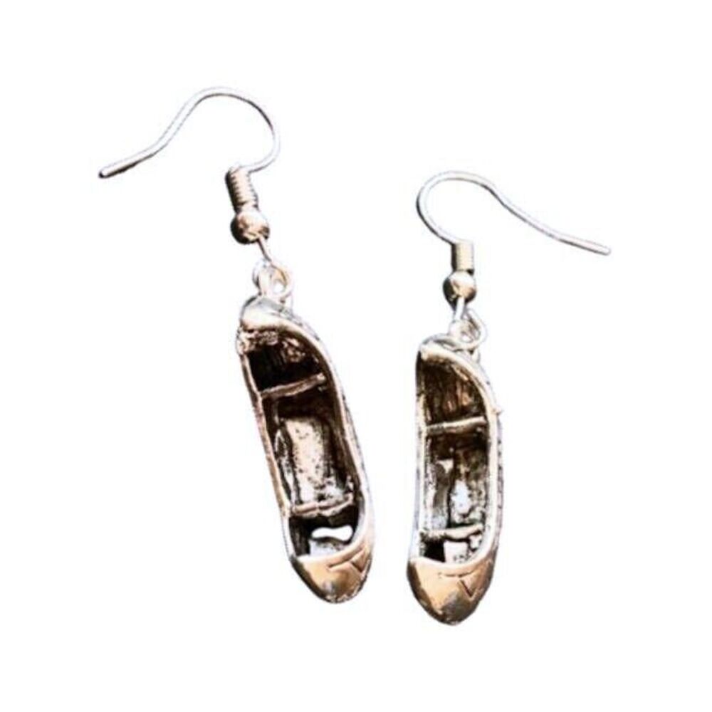 3D Indian Design Canoe Earrings NEW Silver Dangle French Hook Southwest - Picture 6 of 6